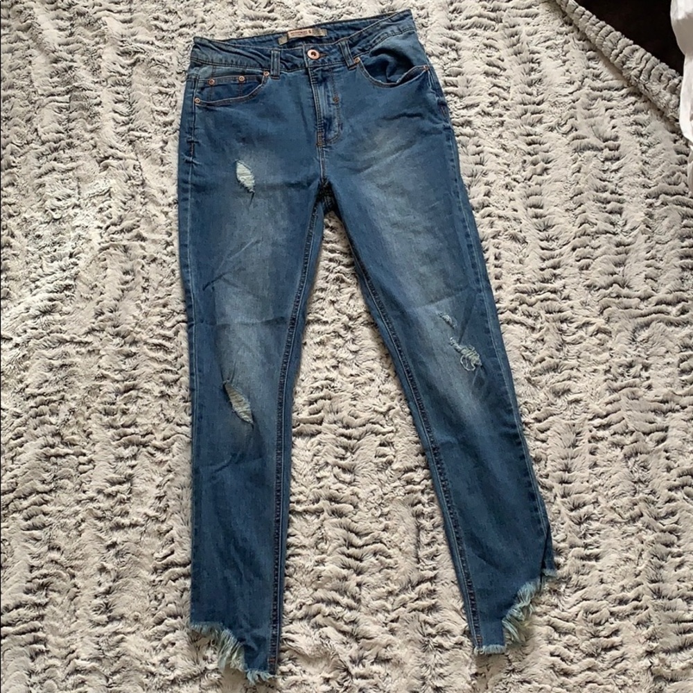 Skinny Frayed Jeans